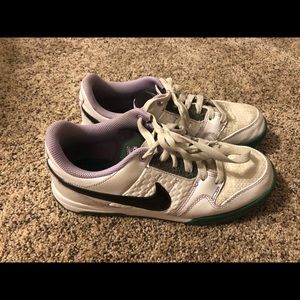 Nike size 10 shoes